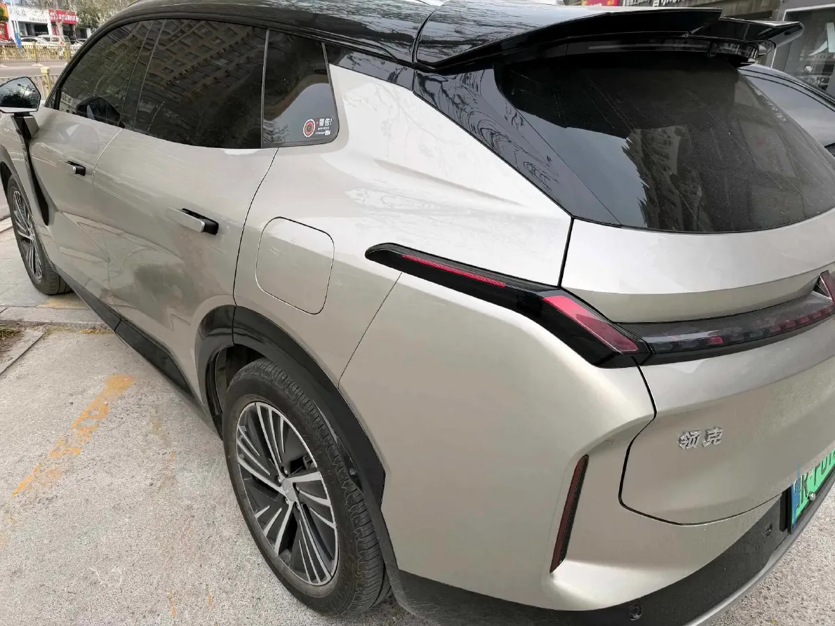 2023 LYNK&CO 08 EM-P 1.5T 163HP L4 3DHT PHEV 21.2KWH,autocango,china used car exporter,china ev exporter,chinese used car exporter,chinese used ev exporter
