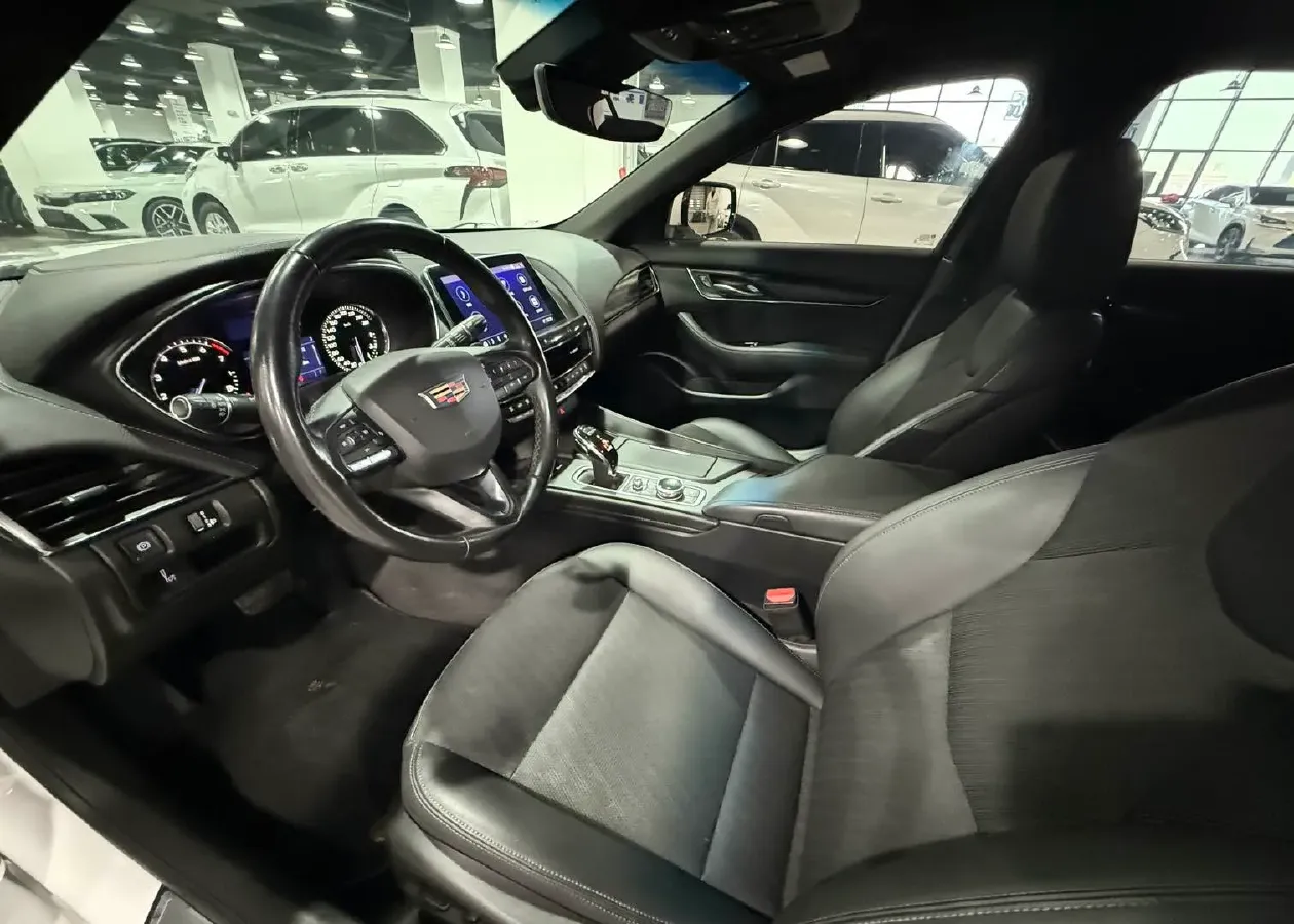 2020 Cadillac CT5 2.0T 237HP L4 10AT,autocango,china used car exporter,china ev exporter,chinese used car exporter,chinese used ev exporter