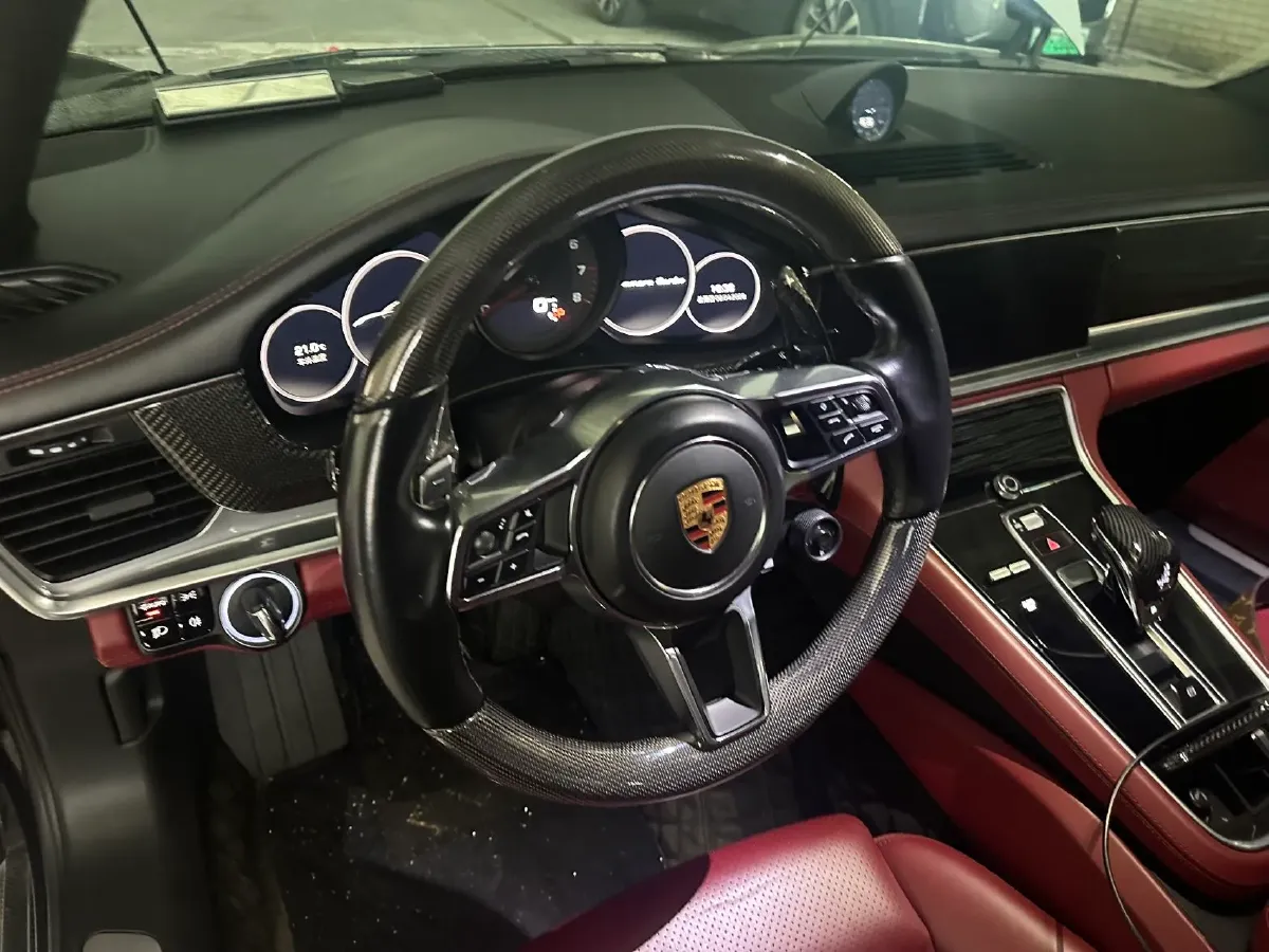 2017 BMW X6 3.0T 306HP L6 8AT,autocango,china used car exporter,china ev exporter,chinese used car exporter,chinese used ev exporter