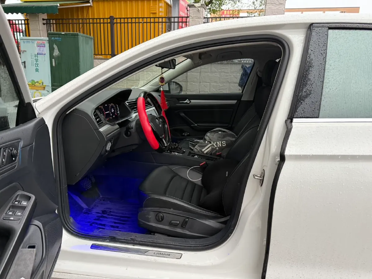2021 Volkswagen Lamando 1.4T 150HP L4 7DCT,autocango,china used car exporter,china ev exporter,chinese used car exporter,chinese used ev exporter