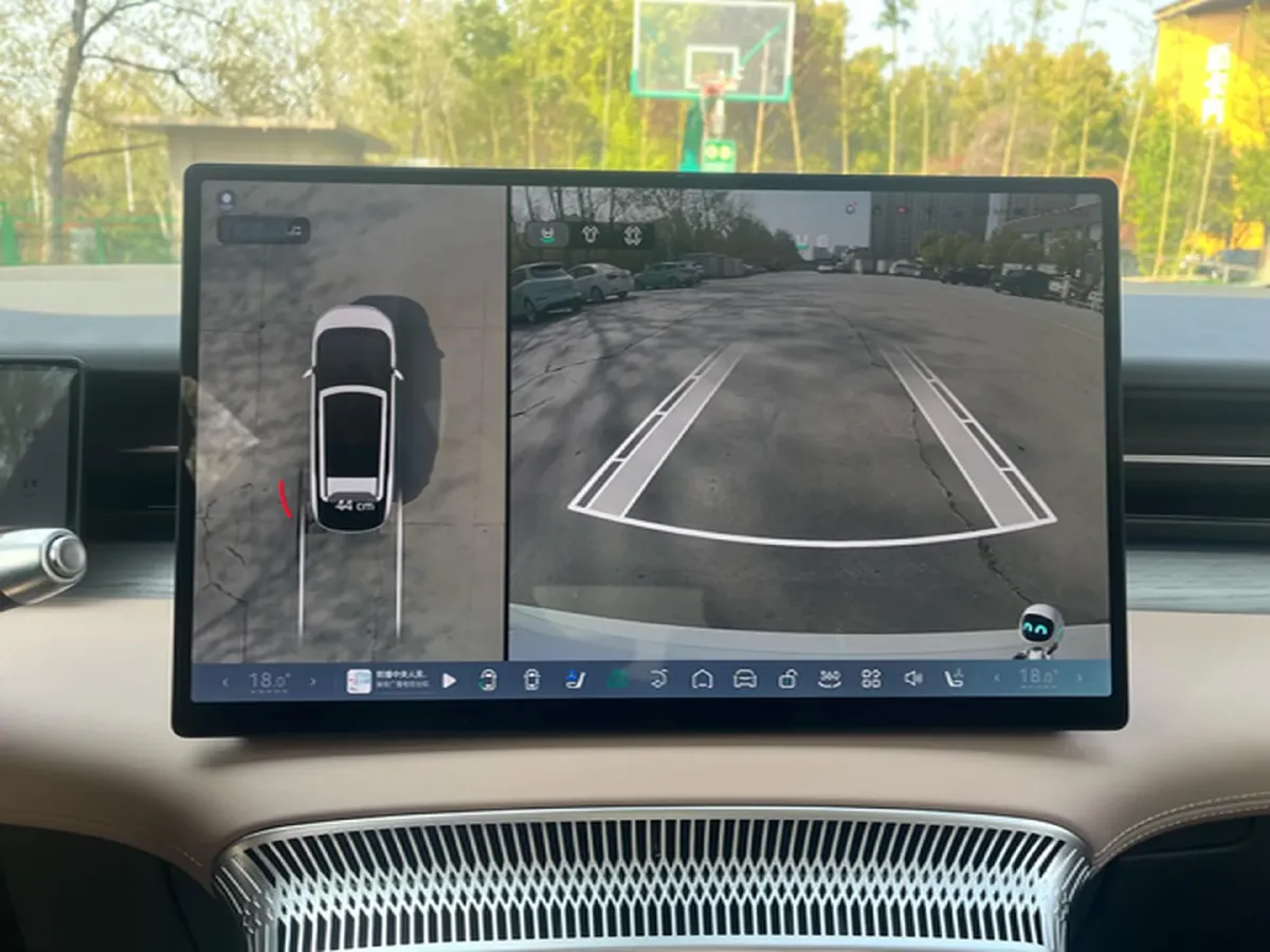 2025 Xpeng X9 BEV,autocango,china used car exporter,china ev exporter,chinese used car exporter,chinese used ev exporter