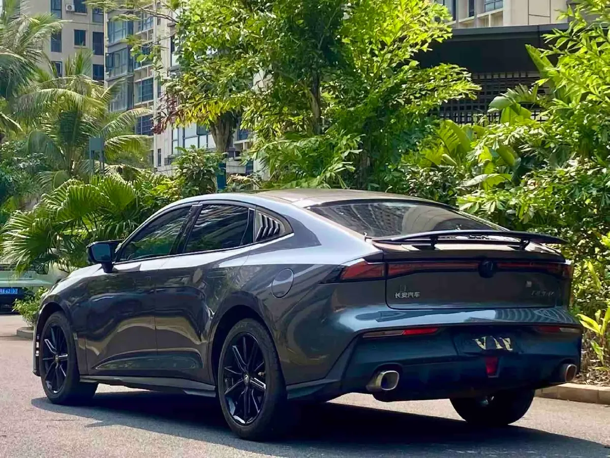 2023 ChangAn UNI-V 1.5T 188HP L4 7DCT,autocango,china used car exporter,china ev exporter,chinese used car exporter,chinese used ev exporter