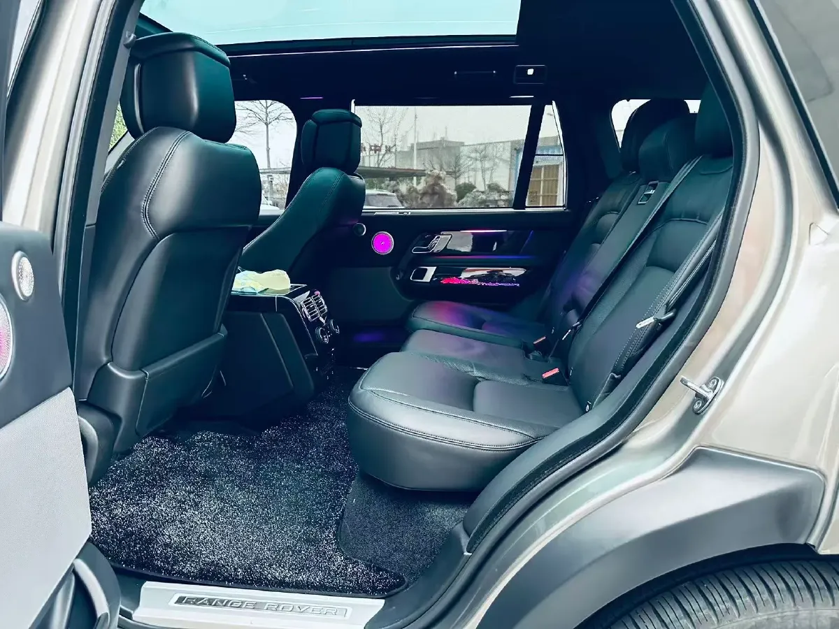 2020 Land Rover Range Rover 3.0T 400HP L6 8AT,autocango,china used car exporter,china ev exporter,chinese used car exporter,chinese used ev exporter