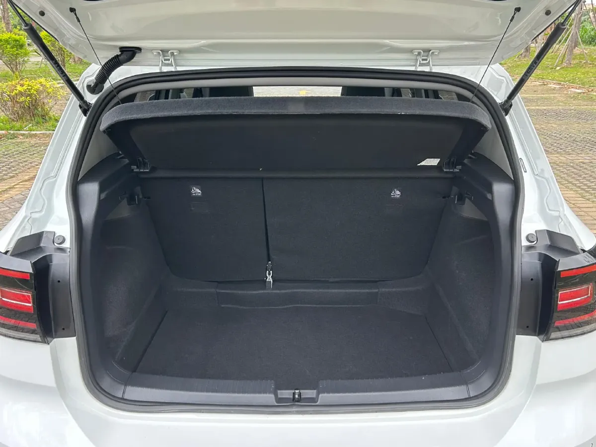 2021 Volkswagen Tacqua 1.5L 113HP L4 6AT,autocango,china used car exporter,china ev exporter,chinese used car exporter,chinese used ev exporter