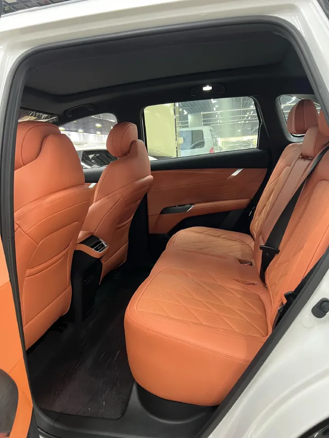 2025 ChangAn CS75 Plus 2.0T 233HP L4 8AT,autocango,china used car exporter,china ev exporter,chinese used car exporter,chinese used ev exporter