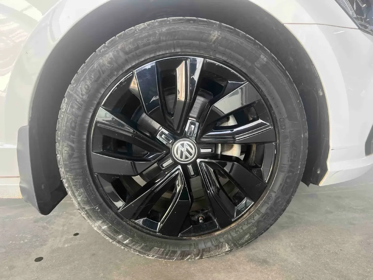 2021 Volkswagen T-Roc 1.4T 150HP L4 7DCT,autocango,china used car exporter,china ev exporter,chinese used car exporter,chinese used ev exporter