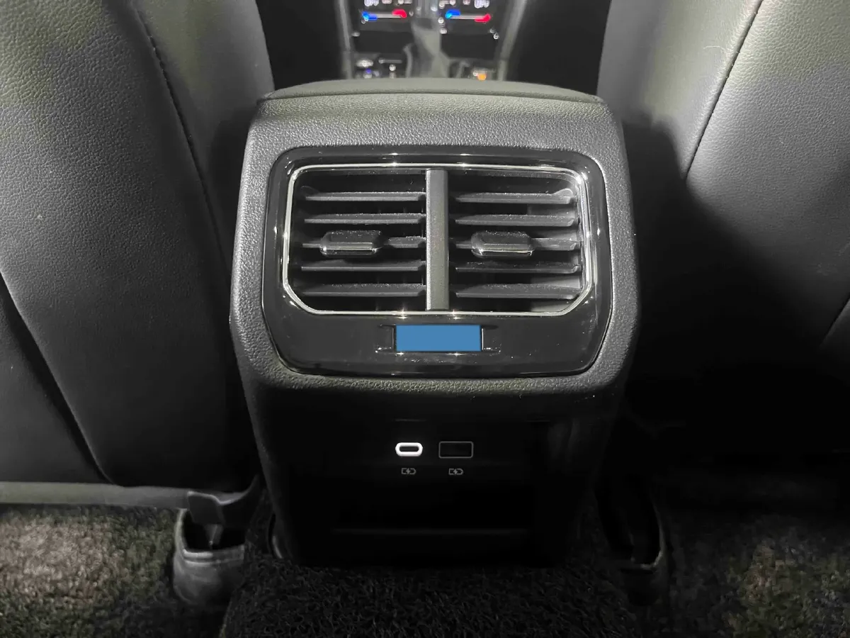 2021 Volkswagen T-Roc 1.4T 150HP L4 7DCT,autocango,china used car exporter,china ev exporter,chinese used car exporter,chinese used ev exporter