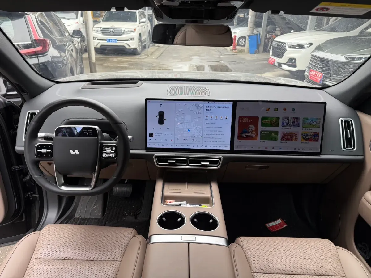 2025 Li L7 Range Extended 154HP REEV,autocango,china used car exporter,china ev exporter,chinese used car exporter,chinese used ev exporter