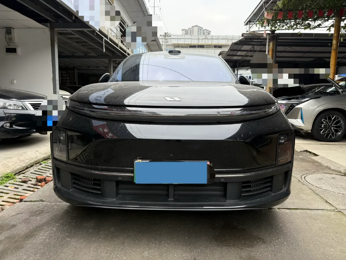 2025 Li L7 Range Extended 154HP REEV,autocango,china used car exporter,china ev exporter,chinese used car exporter,chinese used ev exporter