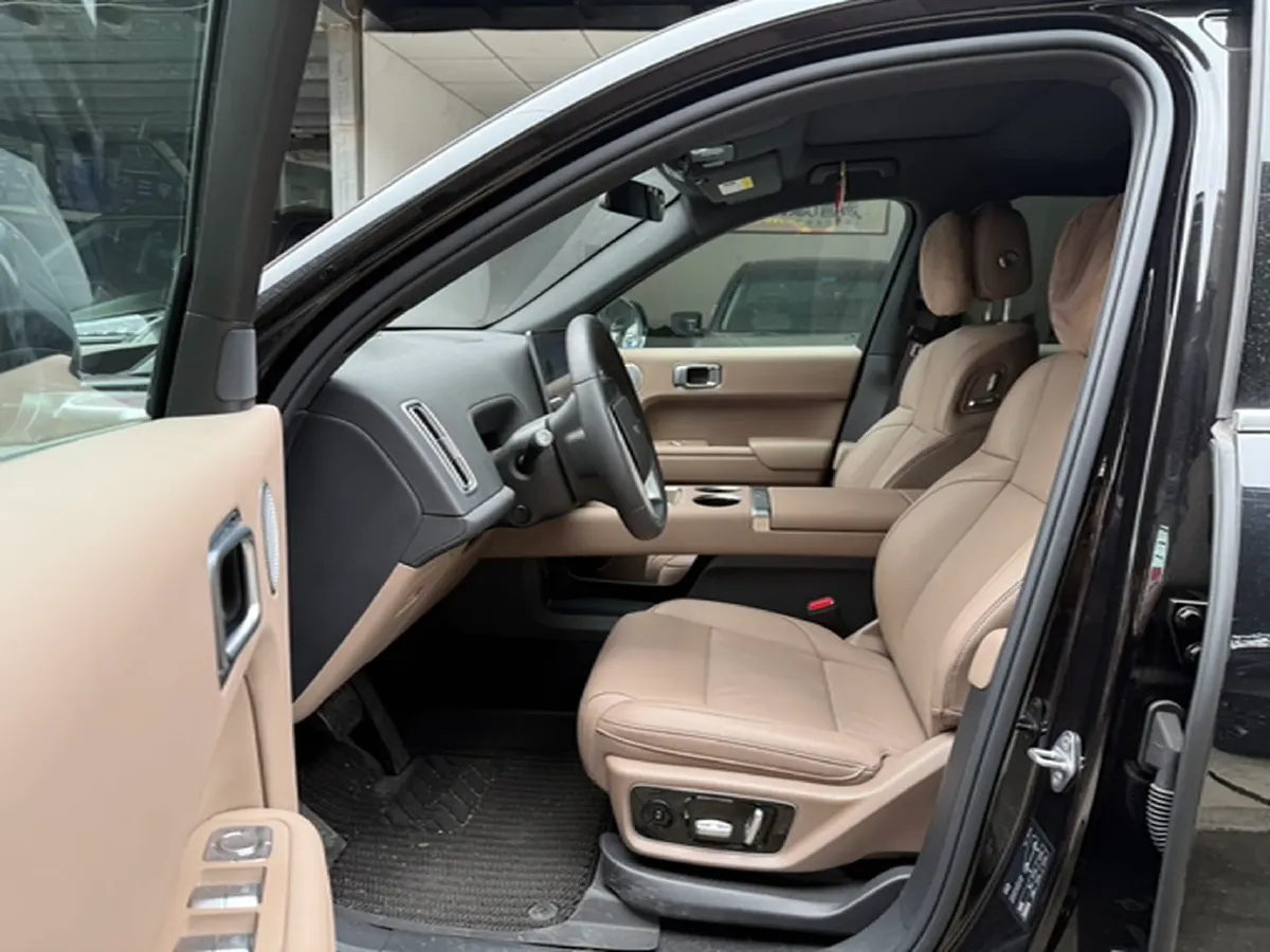 2025 Li L7 Range Extended 154HP REEV,autocango,china used car exporter,china ev exporter,chinese used car exporter,chinese used ev exporter