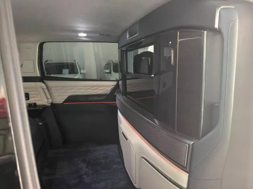 2023 Buick Century 2.0T 237HP L4 9AT,autocango,china used car exporter,china ev exporter,chinese used car exporter,chinese used ev exporter