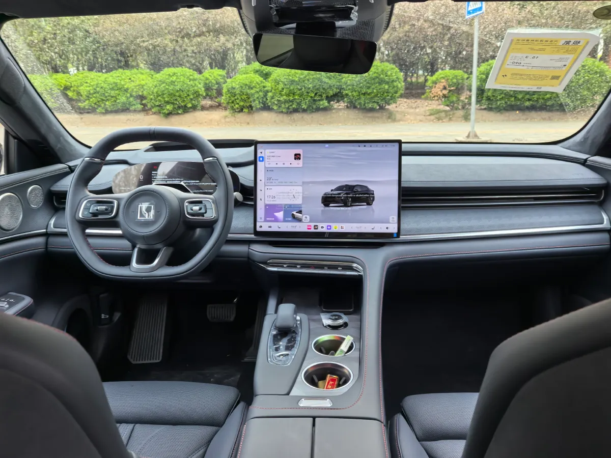 2026 Zeekr 001 BEV,autocango,china used car exporter,china ev exporter,chinese used car exporter,chinese used ev exporter