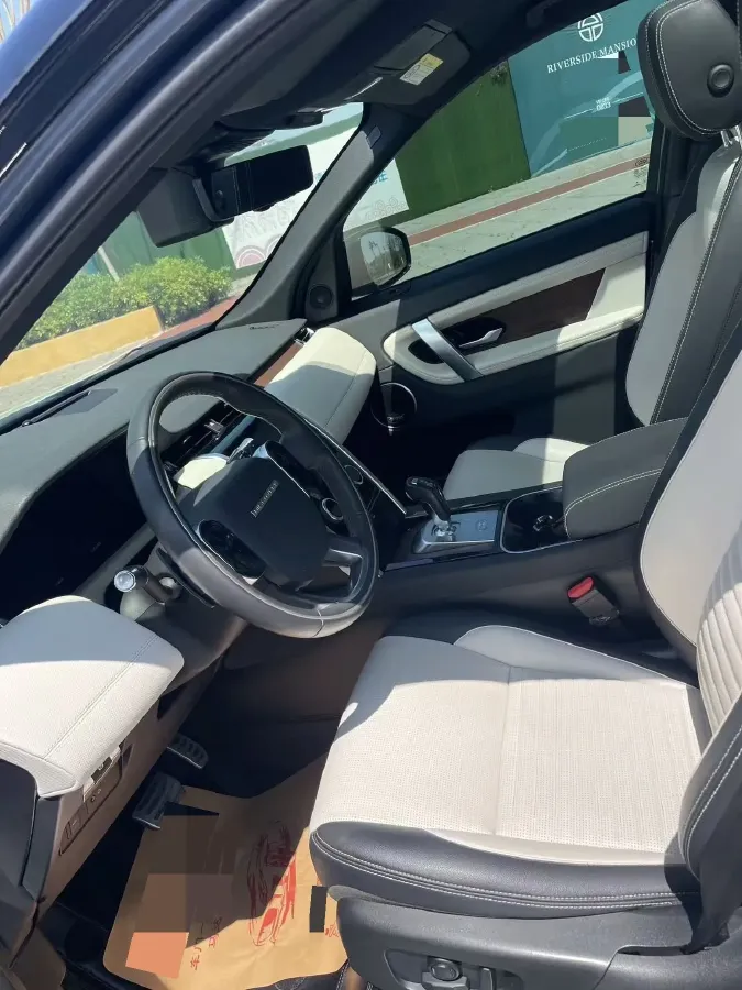 2021 Land Rover Discovery Sport 2.0T 249HP L4 9AT,autocango,china used car exporter,china ev exporter,chinese used car exporter,chinese used ev exporter