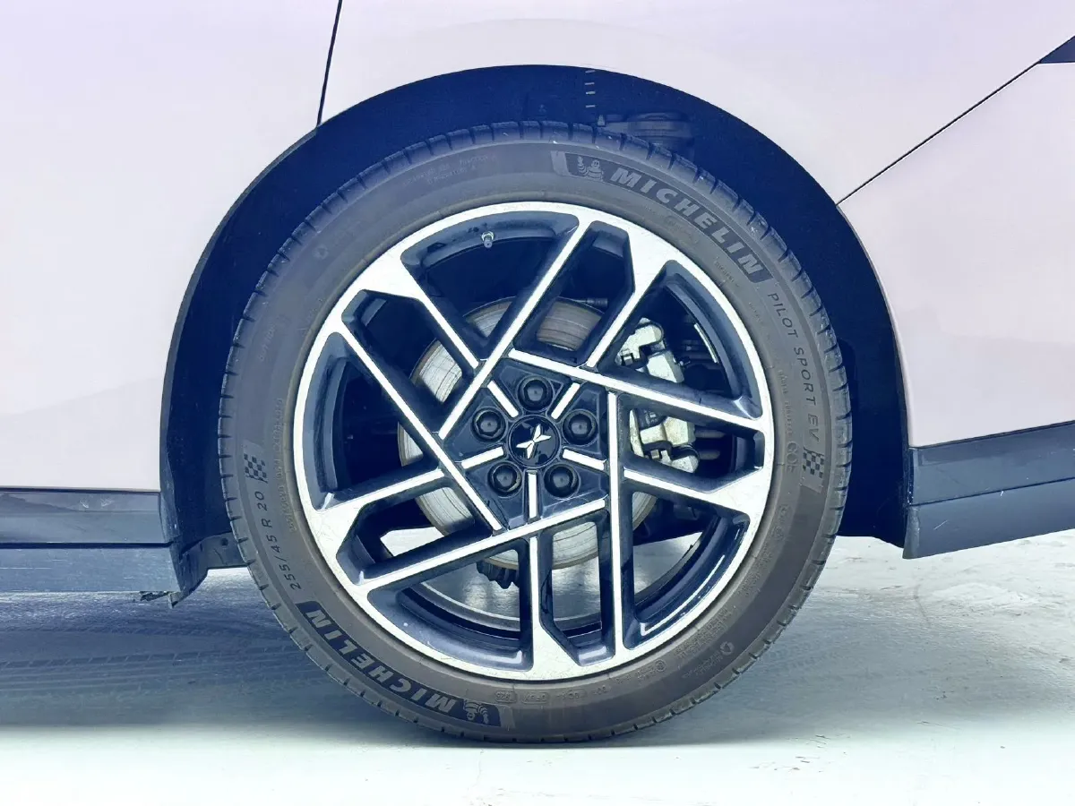 2024 Xpeng P7+ BEV 60.7KWH,autocango,china used car exporter,china ev exporter,chinese used car exporter,chinese used ev exporter