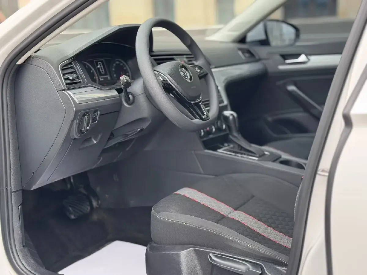 2019 Volkswagen Lamando 1.4T 131HP L4 7DCT,autocango,china used car exporter,china ev exporter,chinese used car exporter,chinese used ev exporter