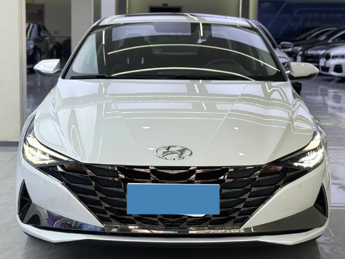 2022 Hyundai Elantra 1.5L 115HP L4 CVT,autocango,china used car exporter,china ev exporter,chinese used car exporter,chinese used ev exporter