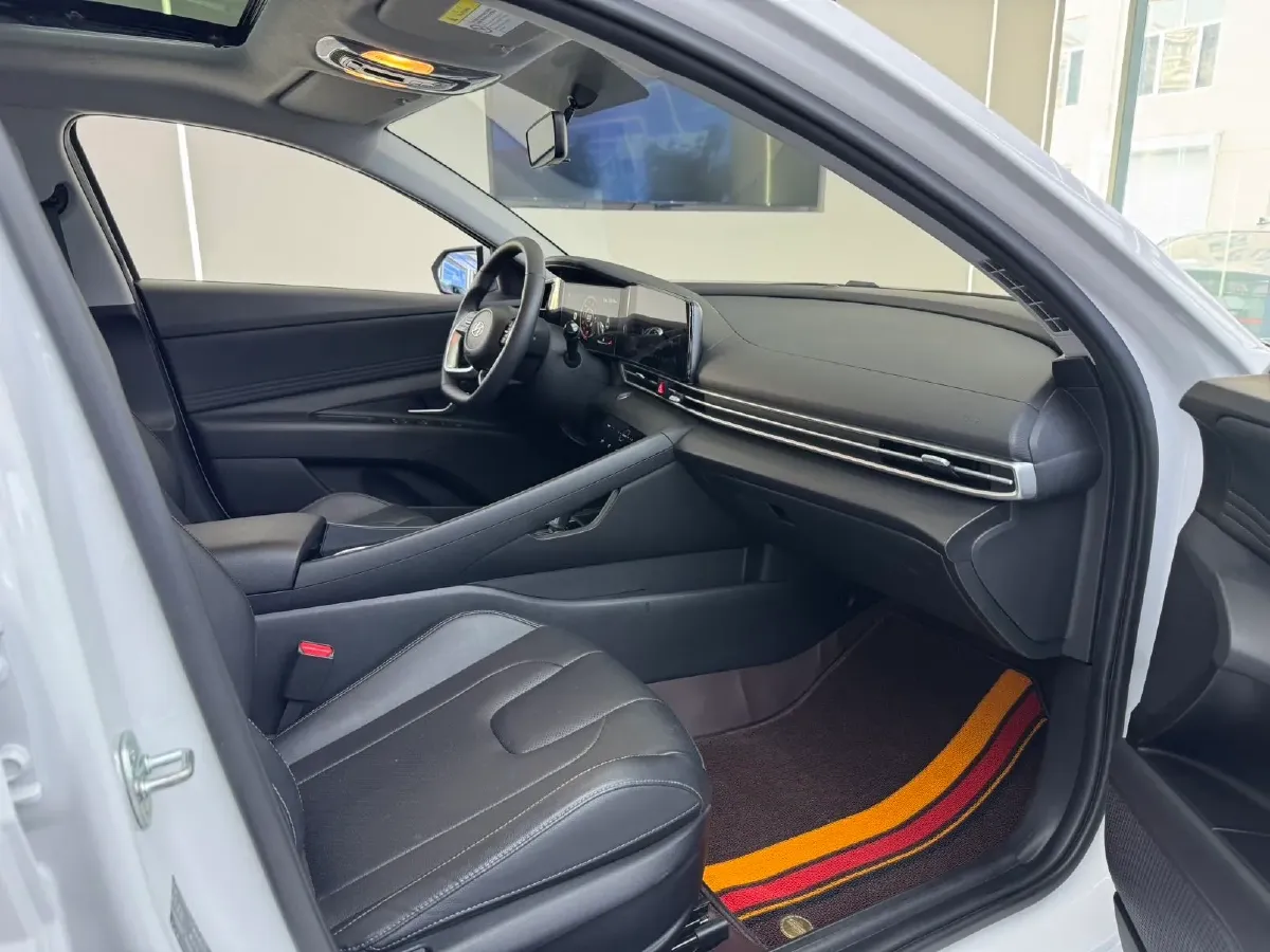 2022 Hyundai Elantra 1.5L 115HP L4 CVT,autocango,china used car exporter,china ev exporter,chinese used car exporter,chinese used ev exporter