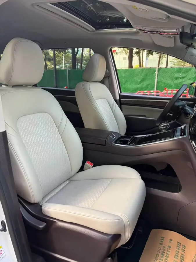 2023 GAC Trumpchi M8 2.0T 252HP L4 8AT,autocango,china used car exporter,china ev exporter,chinese used car exporter,chinese used ev exporter