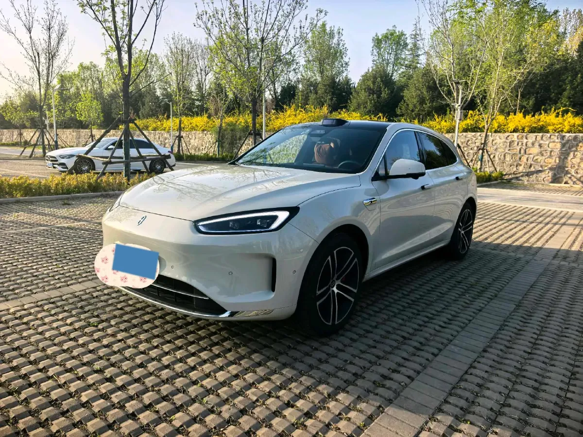 2025 AITO AITO M5 1.5T 152HP L4 REEV 42KWH,autocango,china used car exporter,china ev exporter,chinese used car exporter,chinese used ev exporter
