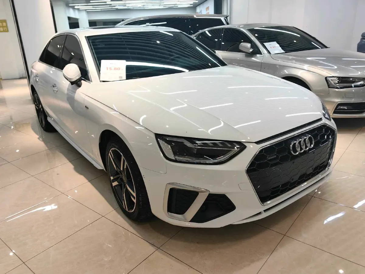 2020 Audi A4L 2.0T 190HP L4 7DCT,autocango,china used car exporter,china ev exporter,chinese used car exporter,chinese used ev exporter