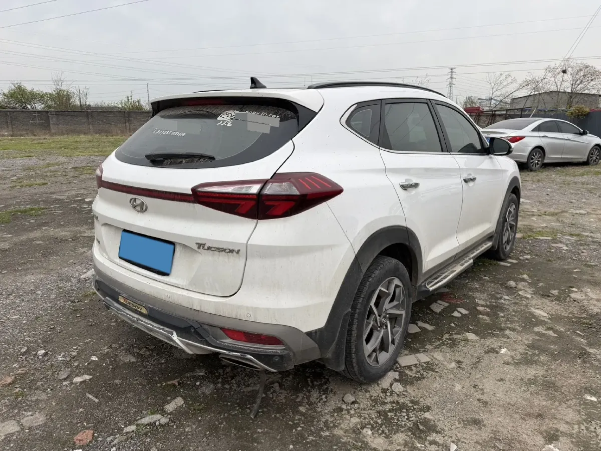 2019 Hyundai Tucson 1.6T 177HP L4 7DCT,autocango,china used car exporter,china ev exporter,chinese used car exporter,chinese used ev exporter