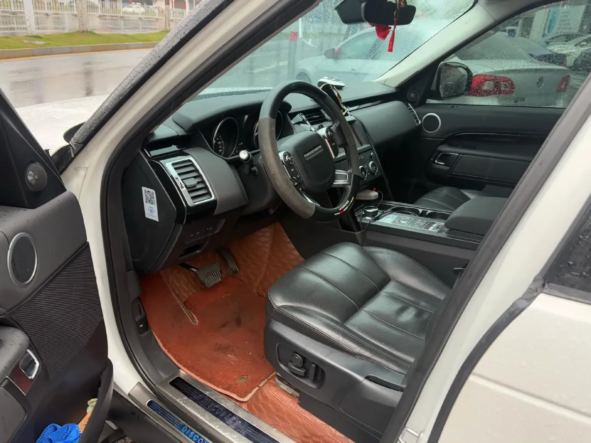 2017 Land Rover Discovery 3.0T 340HP V6 8AT,autocango,china used car exporter,china ev exporter,chinese used car exporter,chinese used ev exporter