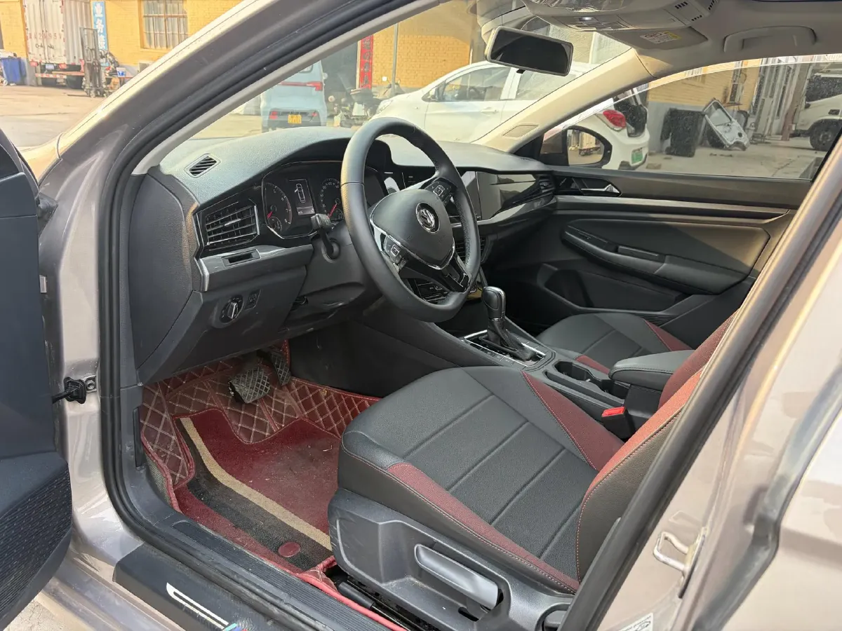 2021 Volkswagen Bora 1.5L 113HP L4 6AT,autocango,china used car exporter,china ev exporter,chinese used car exporter,chinese used ev exporter