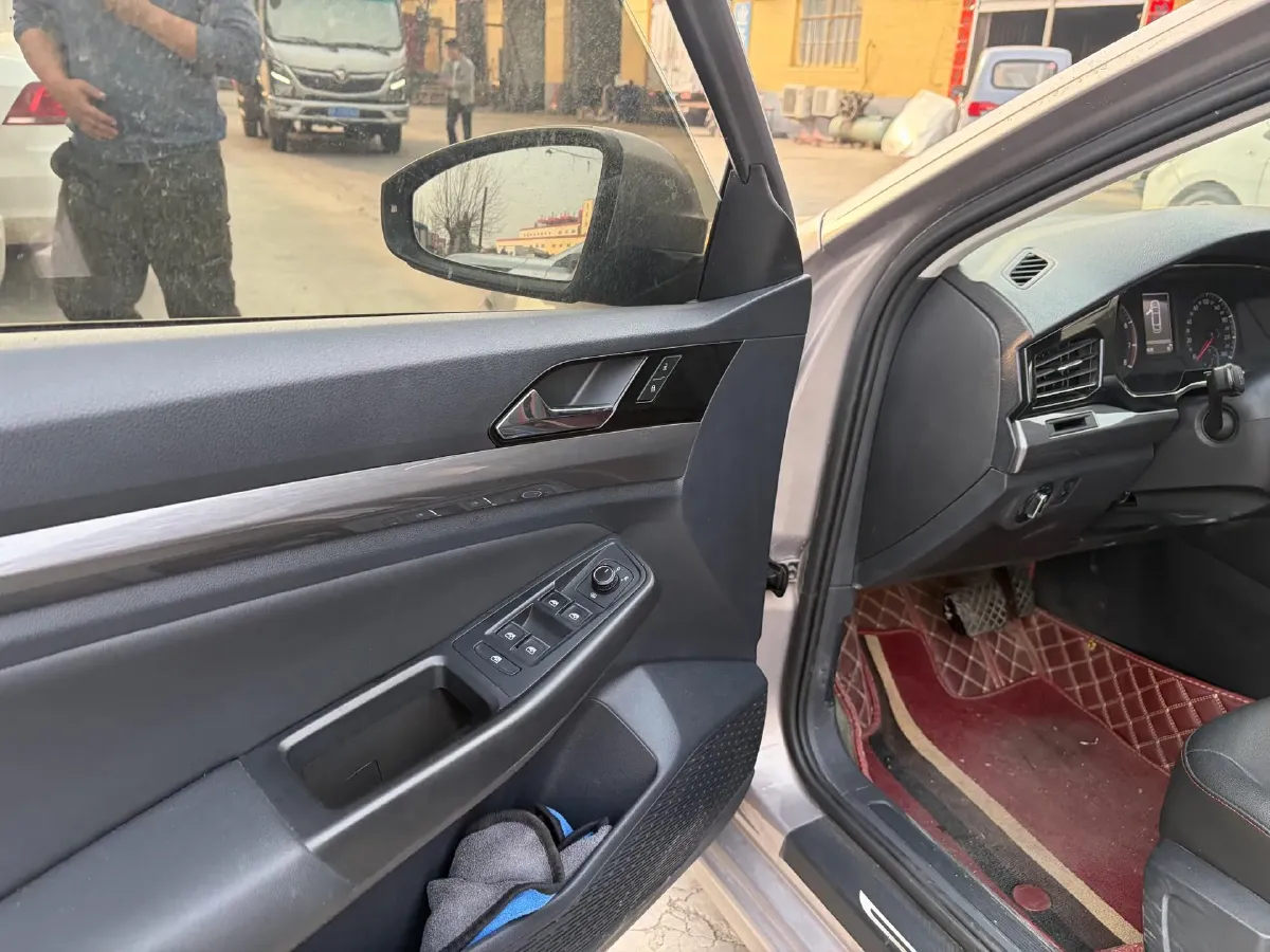 2021 Volkswagen Bora 1.5L 113HP L4 6AT,autocango,china used car exporter,china ev exporter,chinese used car exporter,chinese used ev exporter