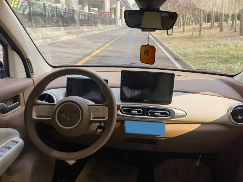 2025 WuLing HongGuang MINI EV BEV 16.2KWH,autocango,china used car exporter,china ev exporter,chinese used car exporter,chinese used ev exporter