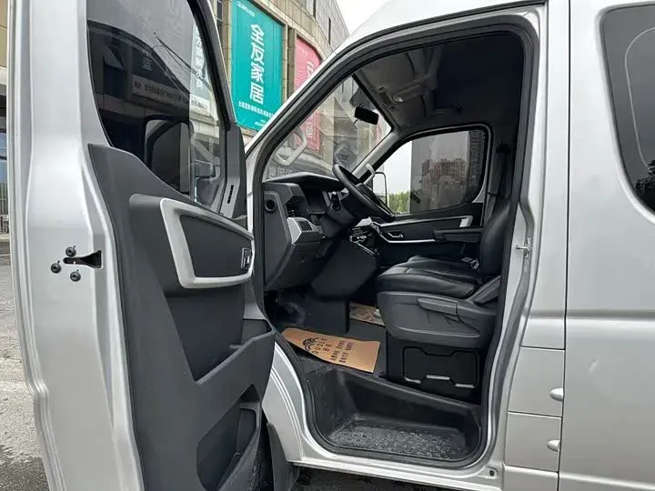 2021 JMC TeShun 2.8T 122HP L4 5MT,autocango,china used car exporter,china ev exporter,chinese used car exporter,chinese used ev exporter