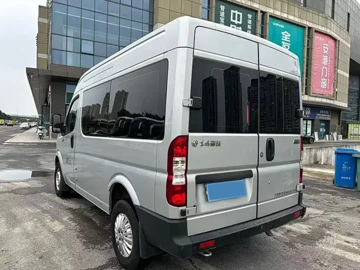 2021 JMC TeShun 2.8T 122HP L4 5MT,autocango,china used car exporter,china ev exporter,chinese used car exporter,chinese used ev exporter