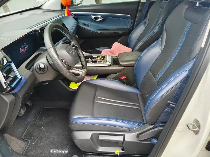 2023 GAC Trumpchi GS3 1.5T 177HP L4 7DCT,autocango,china used car exporter,china ev exporter,chinese used car exporter,chinese used ev exporter