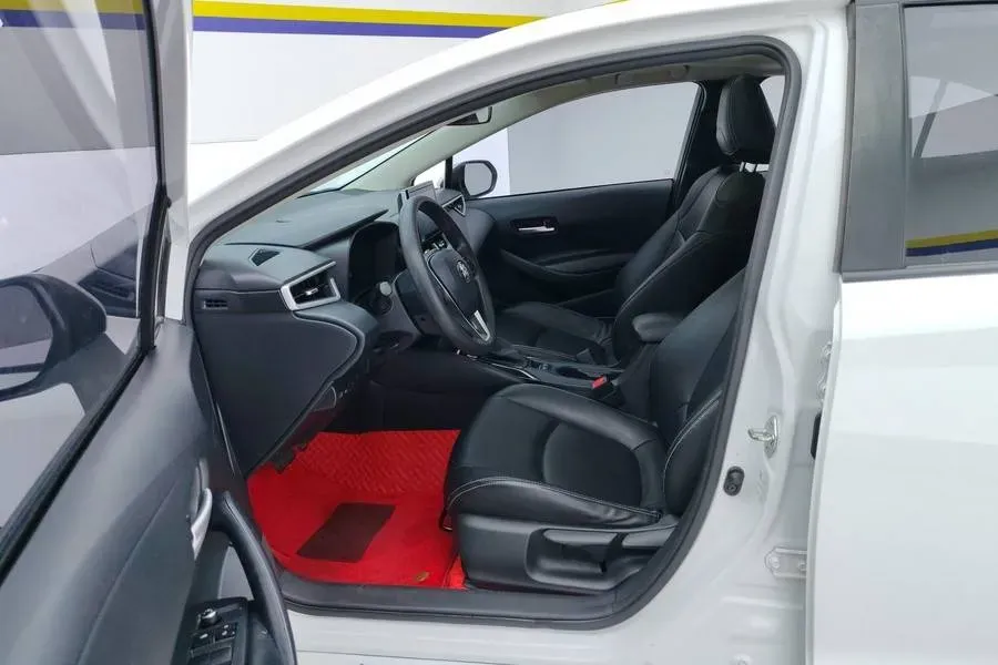 2021 Toyota Corolla 1.2T 116HP L4 CVT,autocango,china used car exporter,china ev exporter,chinese used car exporter,chinese used ev exporter