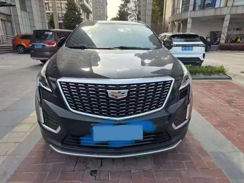 2020 Cadillac XT5 2.0T 237HP L4 9AT,autocango,china used car exporter,china ev exporter,chinese used car exporter,chinese used ev exporter