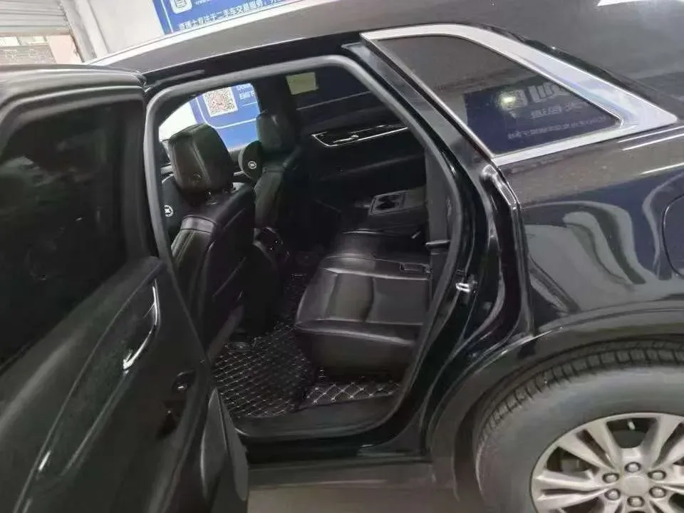 2020 Cadillac XT5 2.0T 237HP L4 9AT,autocango,china used car exporter,china ev exporter,chinese used car exporter,chinese used ev exporter