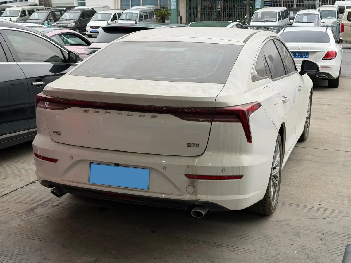 2023 Bestune B70 1.5T 169HP L4 7DCT,autocango,china used car exporter,china ev exporter,chinese used car exporter,chinese used ev exporter