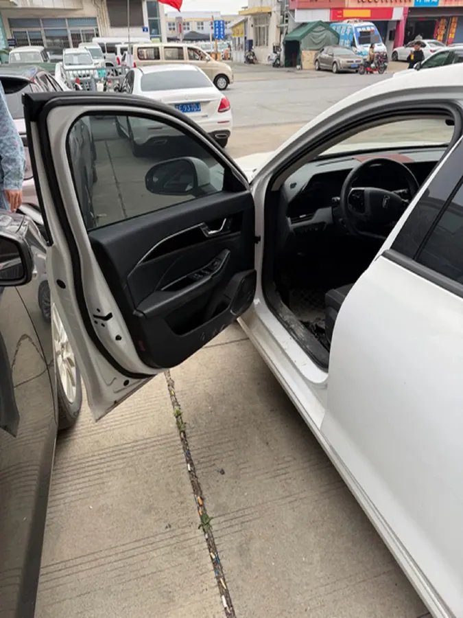 2023 Bestune B70 1.5T 169HP L4 7DCT,autocango,china used car exporter,china ev exporter,chinese used car exporter,chinese used ev exporter