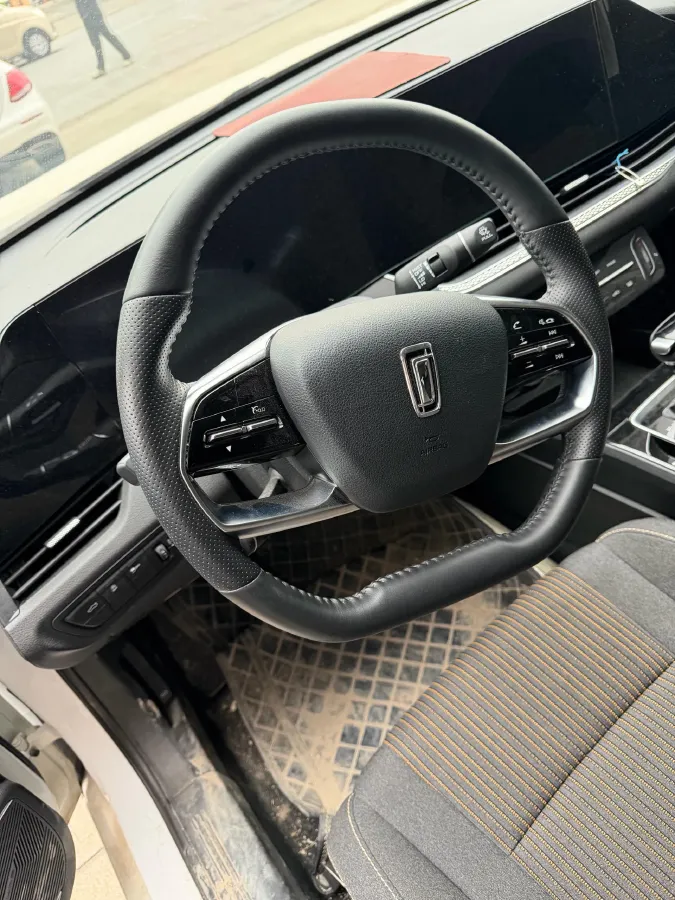 2023 Bestune B70 1.5T 169HP L4 7DCT,autocango,china used car exporter,china ev exporter,chinese used car exporter,chinese used ev exporter