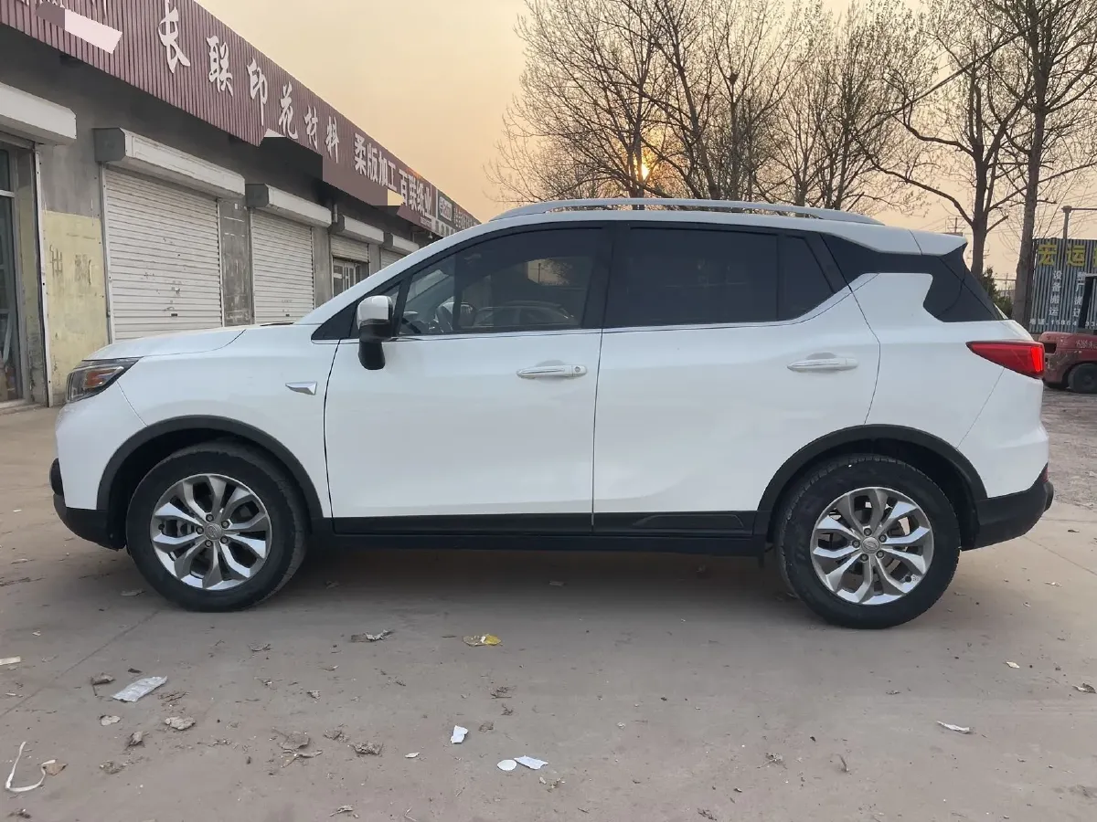 2017 GAC Trumpchi GS3 1.5L 114HP L4 5MT,autocango,china used car exporter,china ev exporter,chinese used car exporter,chinese used ev exporter