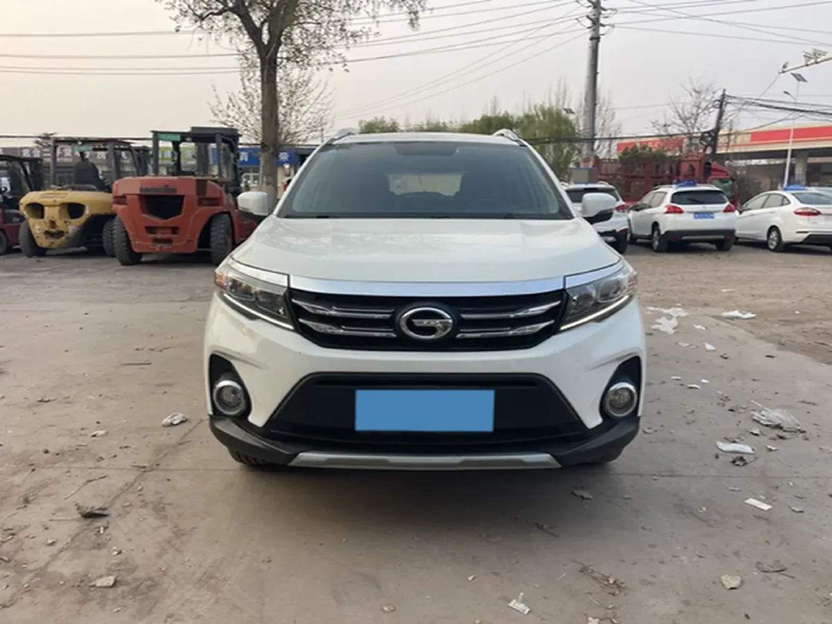 2017 GAC Trumpchi GS3 1.5L 114HP L4 5MT,autocango,china used car exporter,china ev exporter,chinese used car exporter,chinese used ev exporter