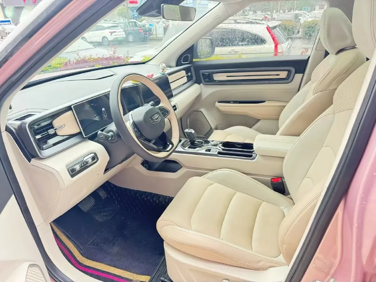 2023 Geely ICON 1.5T 181HP L4 7DCT,autocango,china used car exporter,china ev exporter,chinese used car exporter,chinese used ev exporter