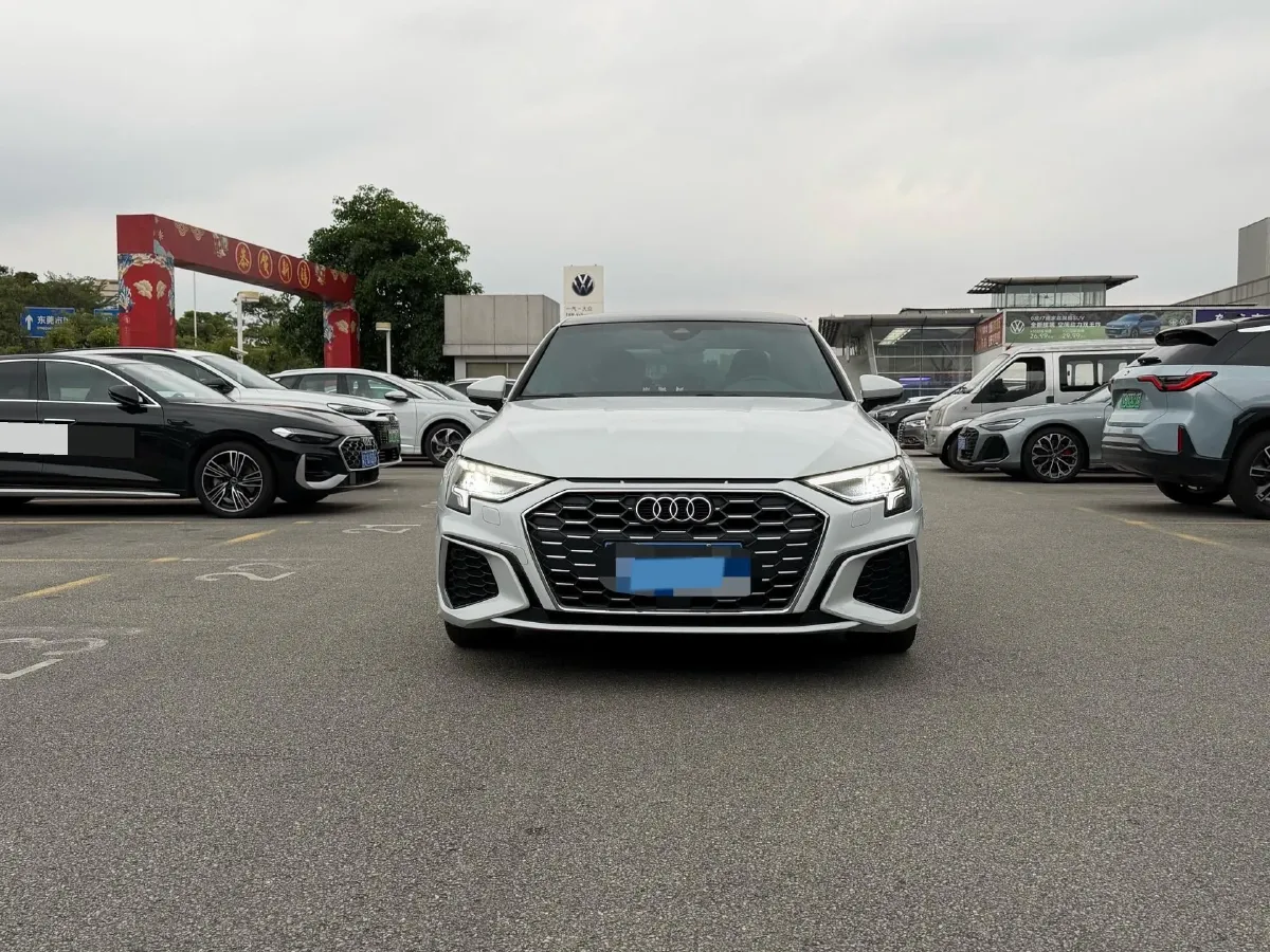 2023 Audi A3 1.4T 150HP L4 7DCT,autocango,china used car exporter,china ev exporter,chinese used car exporter,chinese used ev exporter