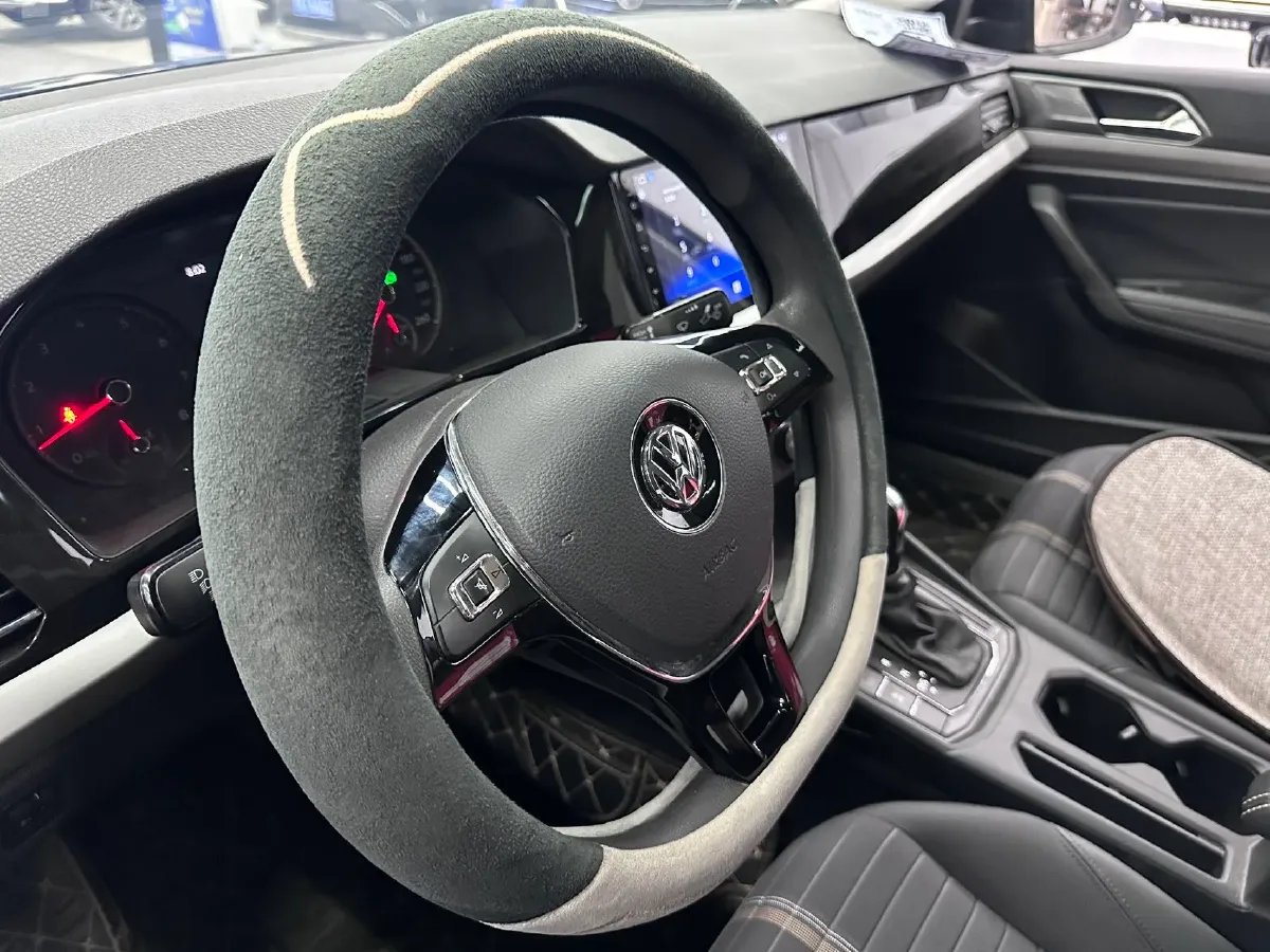 2019 Volkswagen Lavida 1.5L 116HP L4 6AT,autocango,china used car exporter,china ev exporter,chinese used car exporter,chinese used ev exporter