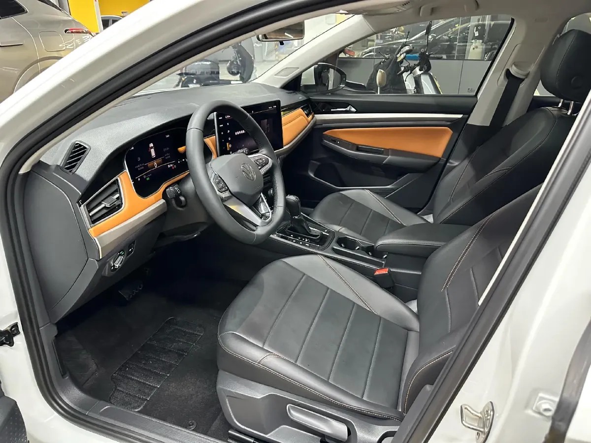 2023 Volkswagen Bora 1.2T 116HP L4 7DCT,autocango,china used car exporter,china ev exporter,chinese used car exporter,chinese used ev exporter