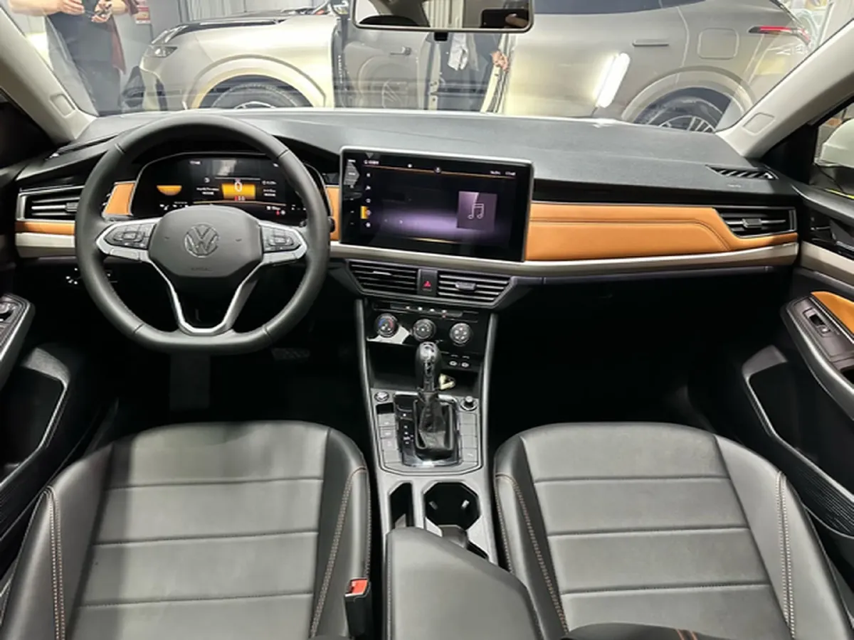 2023 Volkswagen Bora 1.2T 116HP L4 7DCT,autocango,china used car exporter,china ev exporter,chinese used car exporter,chinese used ev exporter