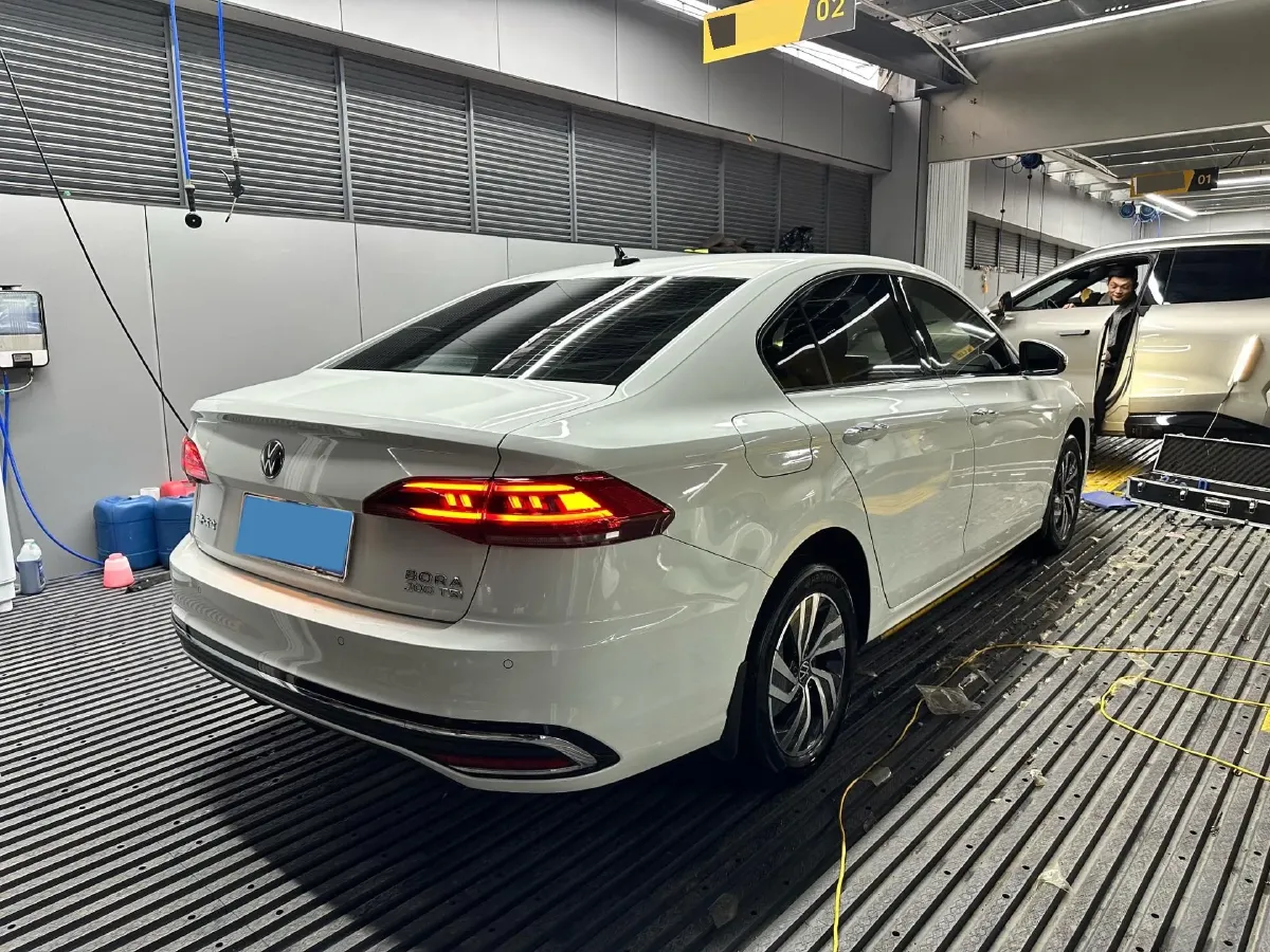 2023 Volkswagen Bora 1.2T 116HP L4 7DCT,autocango,china used car exporter,china ev exporter,chinese used car exporter,chinese used ev exporter
