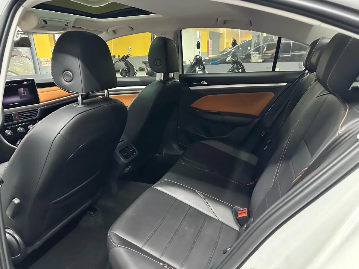 2023 Volkswagen Bora 1.2T 116HP L4 7DCT,autocango,china used car exporter,china ev exporter,chinese used car exporter,chinese used ev exporter