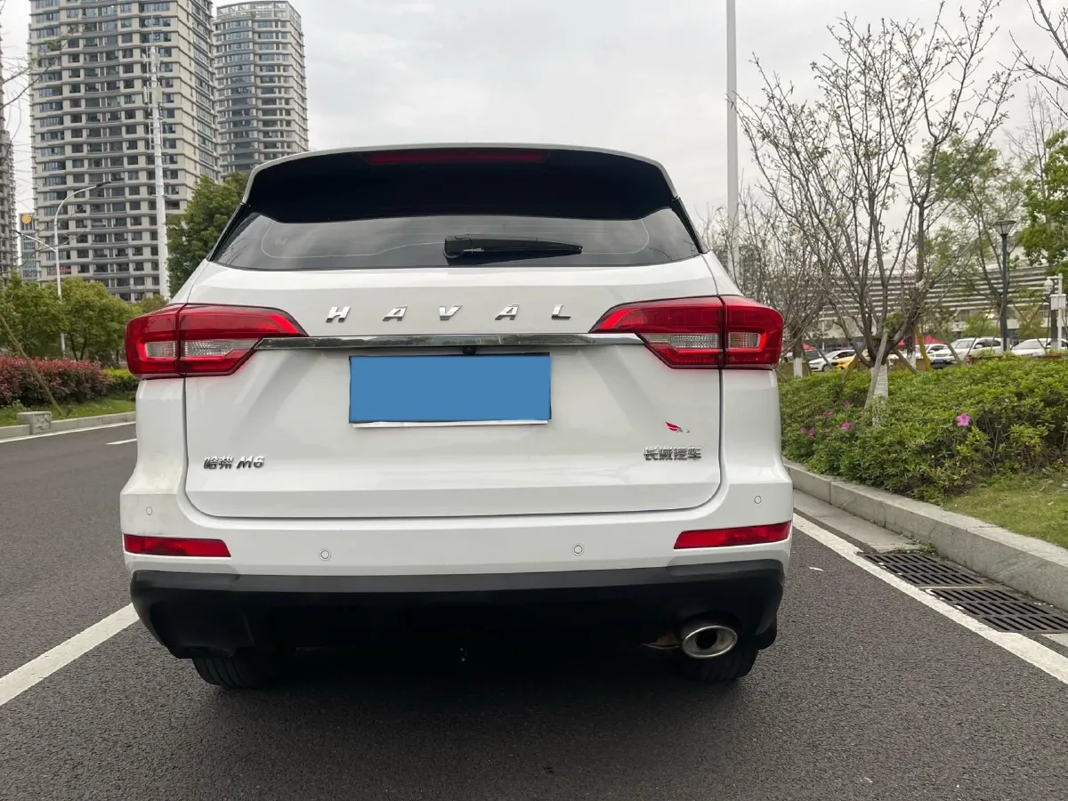 2019 Haval M6 1.5T 150HP L4 7DCT,autocango,china used car exporter,china ev exporter,chinese used car exporter,chinese used ev exporter