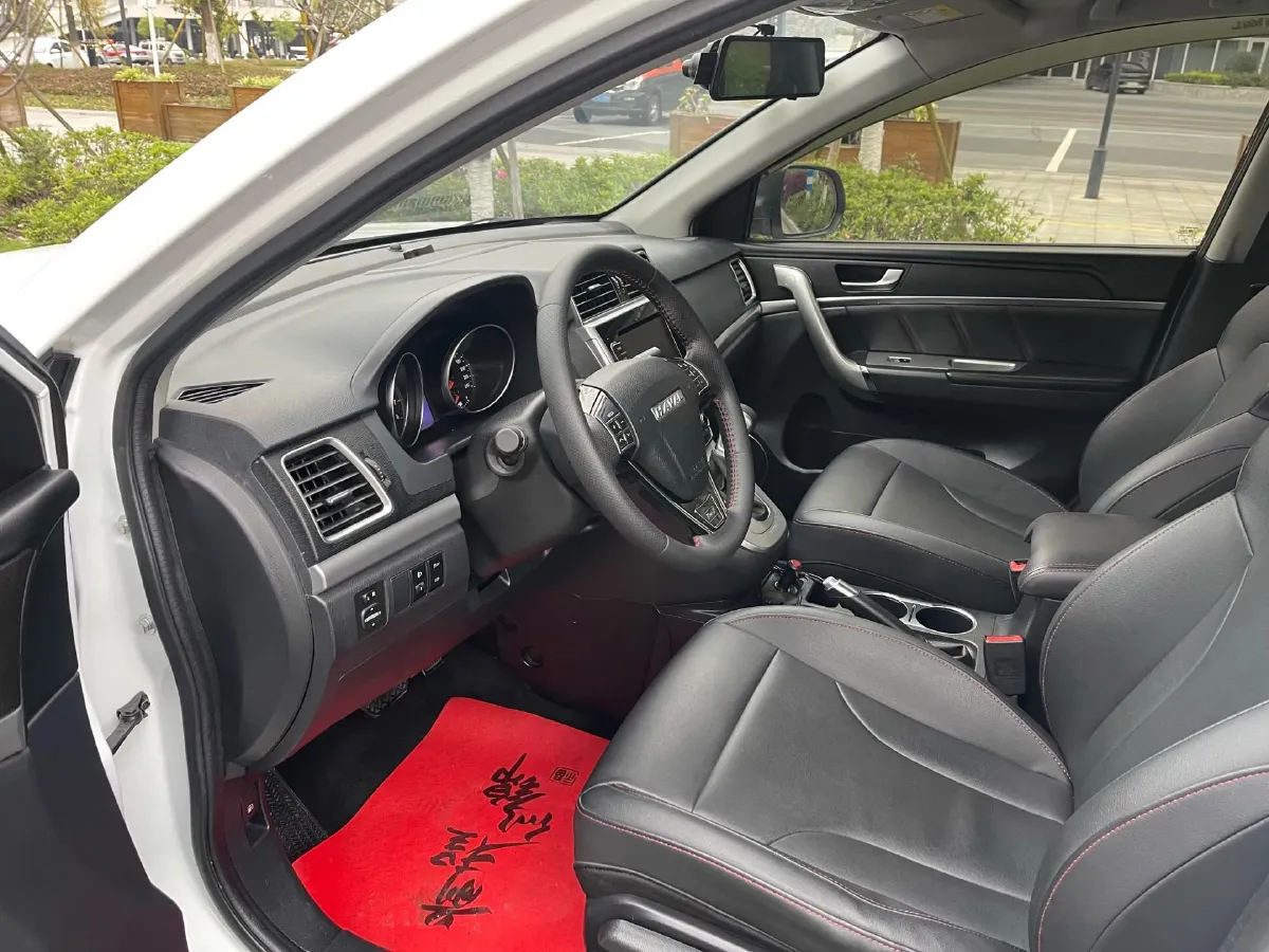 2019 Haval M6 1.5T 150HP L4 7DCT,autocango,china used car exporter,china ev exporter,chinese used car exporter,chinese used ev exporter