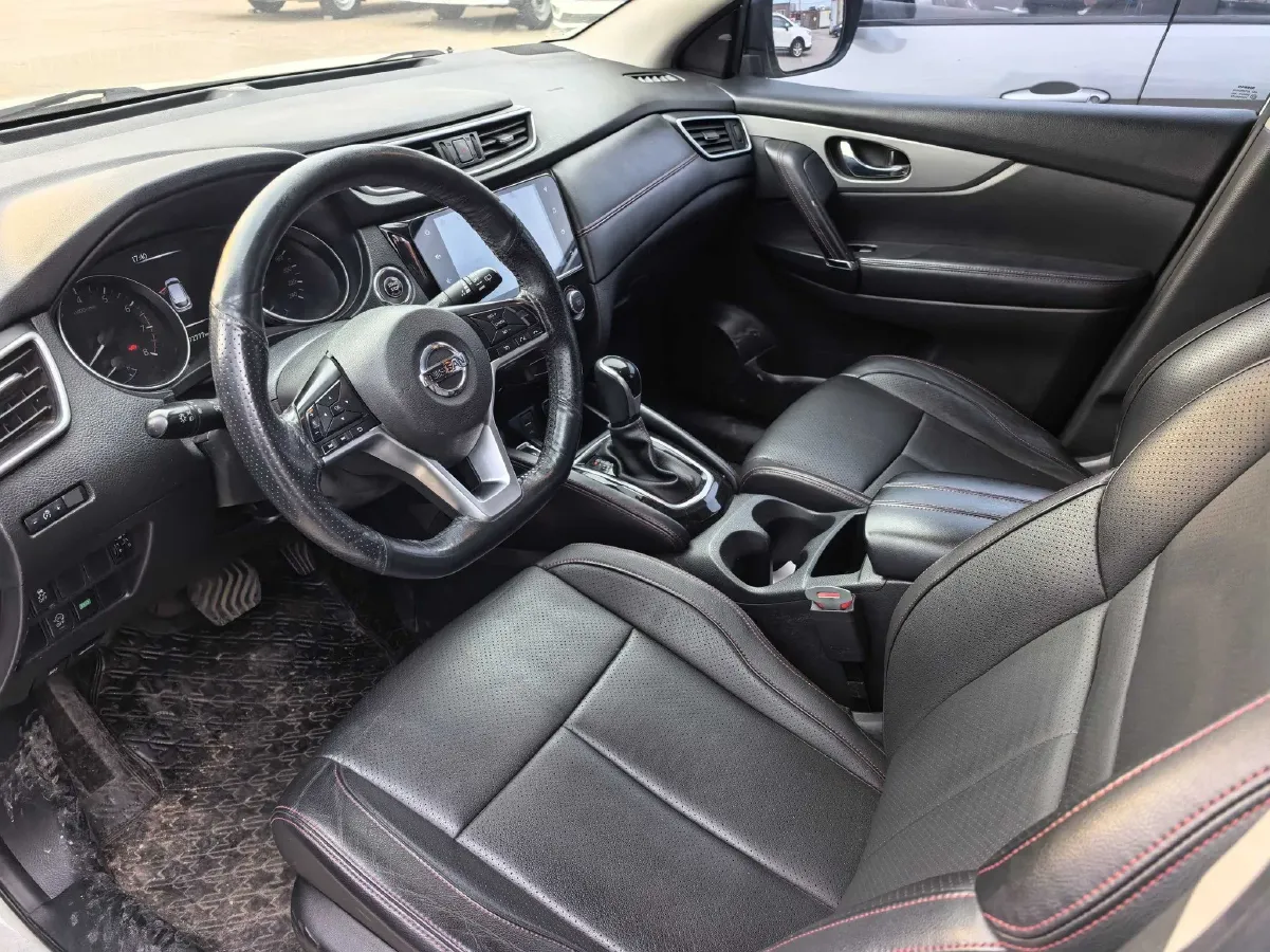 2021 Nissan Qashqai 2.0L 151HP L4 CVT,autocango,china used car exporter,china ev exporter,chinese used car exporter,chinese used ev exporter